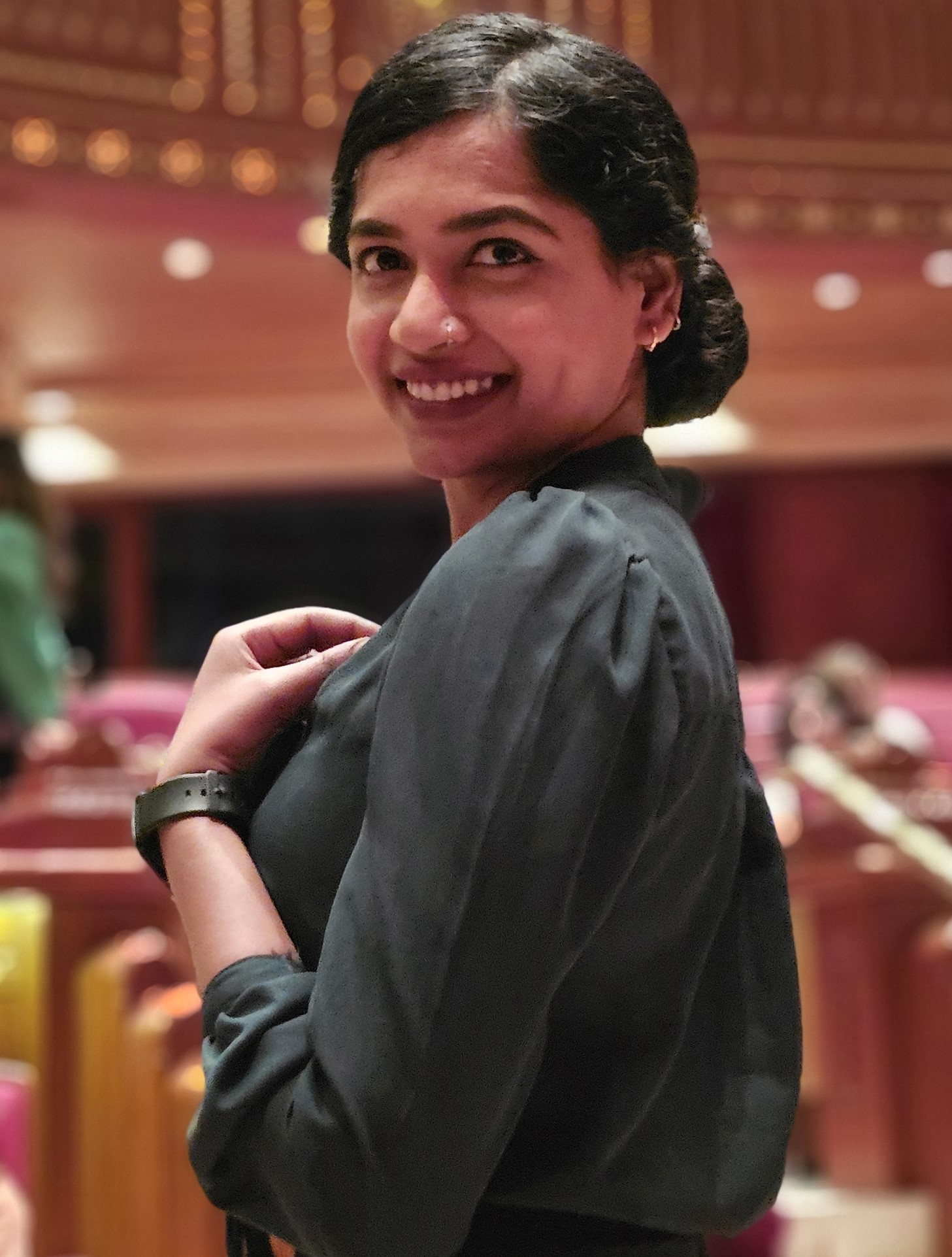 Portrait of Damini Nayak, psychotherapist